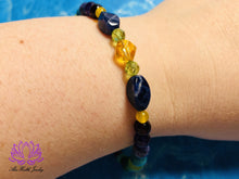 Load image into Gallery viewer, Ladies Diabetic Holistic Crystal Bracelet