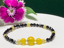 Load image into Gallery viewer, Focus, Concentration, and Memory  -  Yellow Agate Black Spinel Bracelet