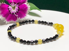 Load image into Gallery viewer, Focus, Concentration, and Memory  -  Yellow Agate Black Spinel Bracelet